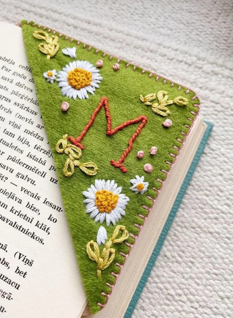 Mara Charm Bloomy Line Personalized Hand Embroidered Corner Bookmark